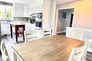 9 Honeysuckle Ln, Orleans, MA 02653 - Photo 8