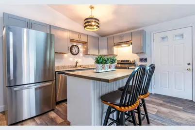 70 Cape Drive #APT 11D, Mashpee, MA 02649 - Photo 4