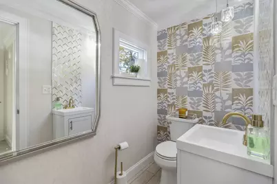 712 Main Street, Barnstable, MA 02601 - Photo 18