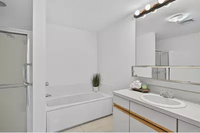 195 Falmouth Road #APT 10E, Mashpee, MA 02649 - Photo 30