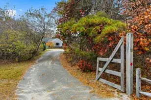 10 Peases Point Rd, Edgartown, MA 02539 - Photo 24