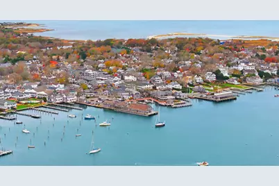 10 Peases Point Road, Edgartown, MA 02539 - Photo 20