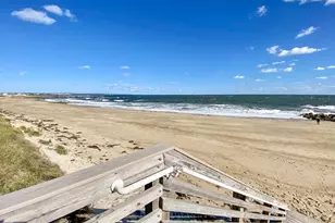 13 HILLTOP Dr, Sandwich, MA 02563 - Photo 30