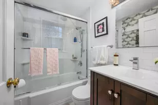 129 Hamlin Ave, Falmouth, MA 02540 - Photo 18