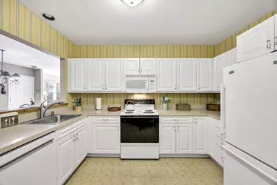 10 Oak Glen Village, Yarmouth, MA 02675 - Photo 14