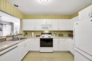10 Oak Glen Village, Yarmouth, MA 02675 - Photo 14