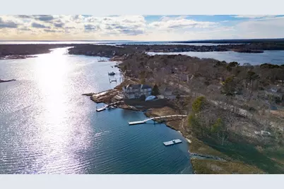 197 Monomoscoy Road, Mashpee, MA 02649 - Photo 16