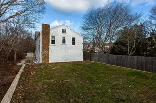 341 Bradford St, Provincetown, MA 02657 - Photo 12