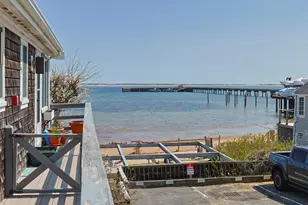 147 Commercial St, Provincetown, MA 02657 - Photo 18