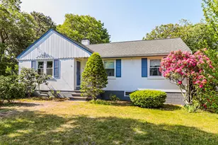 19 Pine Rock Rd, Falmouth, MA 02536 - Photo 4
