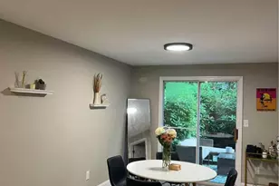 135 W Main St, Barnstable, MA 02601 - Photo 6