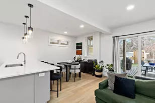 286 Bradford St, Provincetown, MA 02657 - Photo 8