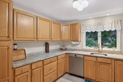 18 Windward Street #UNIT 18, Mashpee, MA 02649 - Photo 14