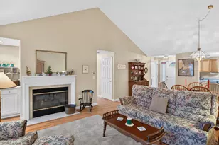 18 Windward St, Mashpee, MA 02649 - Photo 10