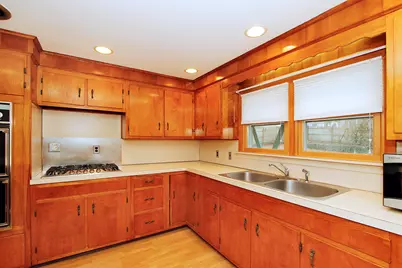 4 Van Bummel Road, Bourne, MA 02532 - Photo 10