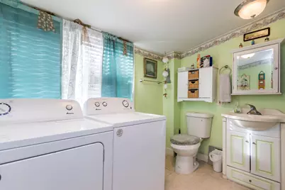 21 Bayview Street, Wareham, MA 02571 - Photo 8