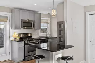 16 Conwell St, Provincetown, MA 02657 - Photo 16