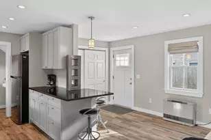 16 Conwell St, Provincetown, MA 02657 - Photo 22