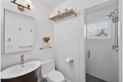 333 Commercial Street #9, Provincetown, MA 02657 - Photo 14