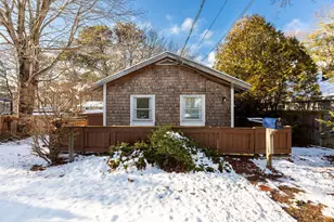 53 Prospect Ave, Yarmouth, MA 02673 - Photo 2