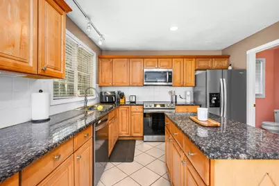 173 Main Street, Mashpee, MA 02649 - Photo 12