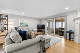 37 Carlson Ln, Falmouth, MA 02540 - Photo 10