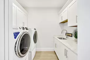 22 Country Clb Ln, Mashpee, MA 02649 - Photo 32