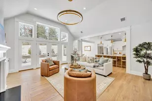 22 Country Clb Ln, Mashpee, MA 02649 - Photo 6