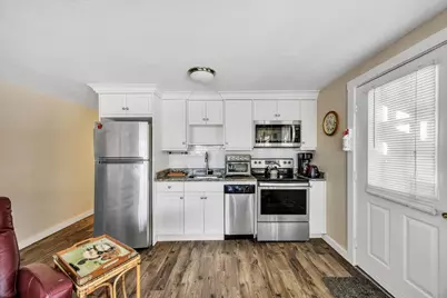 844 Route 28 #APT 7B, Yarmouth, MA 02664 - Photo 2