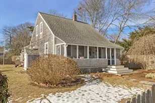 125 Sea St, Barnstable, MA 02601 - Photo 1