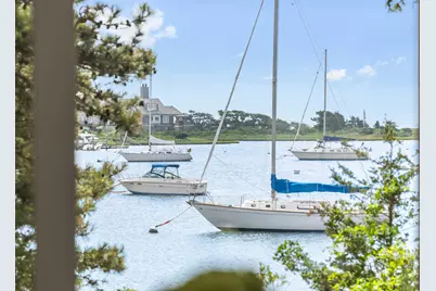 8 Bridge Street, Falmouth, MA 02536 - Photo 20