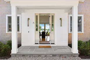 8 Bridge St, Falmouth, MA 02536 - Photo 1