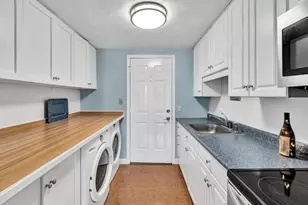 78 Highview Dr, Sandwich, MA 02563 - Photo 4