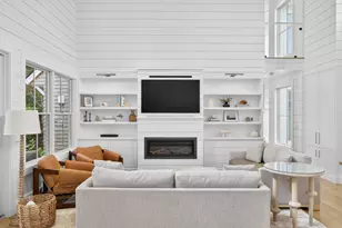 8 Bridge St, Falmouth, MA 02536 - Photo 16