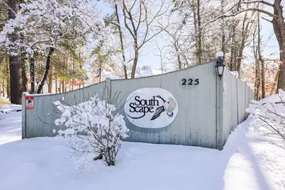 225 Lincoln Street #APT D8, South Duxbury, MA 02332 - Photo 34