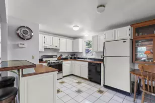 89 Degrass Rd, Mashpee, MA 02649 - Photo 10