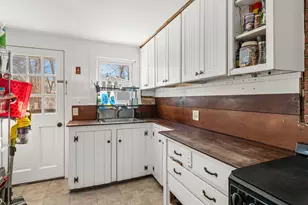 138 Chase St, Barnstable, MA 02601 - Photo 54