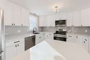 85 Braxton Rd, Falmouth, MA 02536 - Photo 12