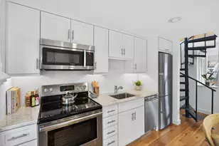 45 Commercial St, Provincetown, MA 02657 - Photo 12