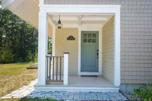 746 Carriage Shop Rd, Falmouth, MA 02536 - Photo 4