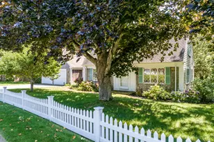 7 Pinefield Ln, Dennis, MA 02660 - Photo 2