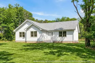 68 Hilltop Dr, Barnstable, MA 02648 - Photo 1