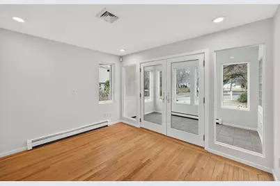 528 Menauhant Road, Falmouth, MA 02536 - Photo 18