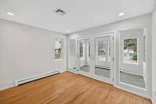 528 Menauhant Rd, Falmouth, MA 02536 - Photo 18