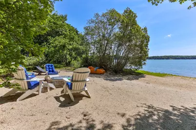 9 Horseshoe Bend Way, Mashpee, MA 02649 - Photo 4