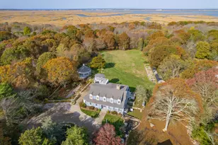 34 Black Duck Ln, Barnstable, MA 02630 - Photo 2