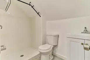 194 Main St, Dennis, MA 02660 - Photo 16