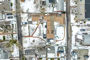 15 Cottage St, Provincetown, MA 02657 - Photo 34