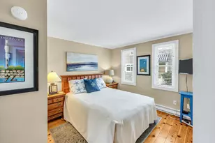 15 Cottage St, Provincetown, MA 02657 - Photo 14