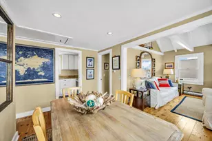 15 Cottage St, Provincetown, MA 02657 - Photo 8